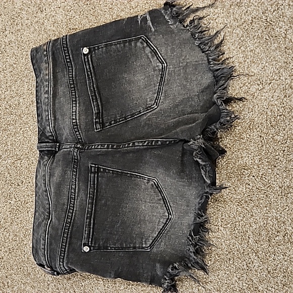 INC Jean cut off shorts size 6/28 - Picture 2 of 3